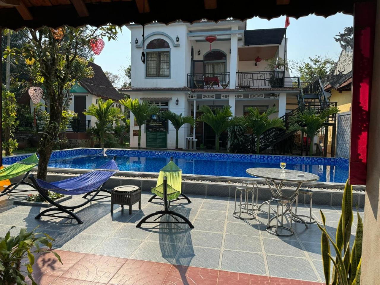 Tropical Valley Homestay - Villas Phong Nha Buitenkant foto