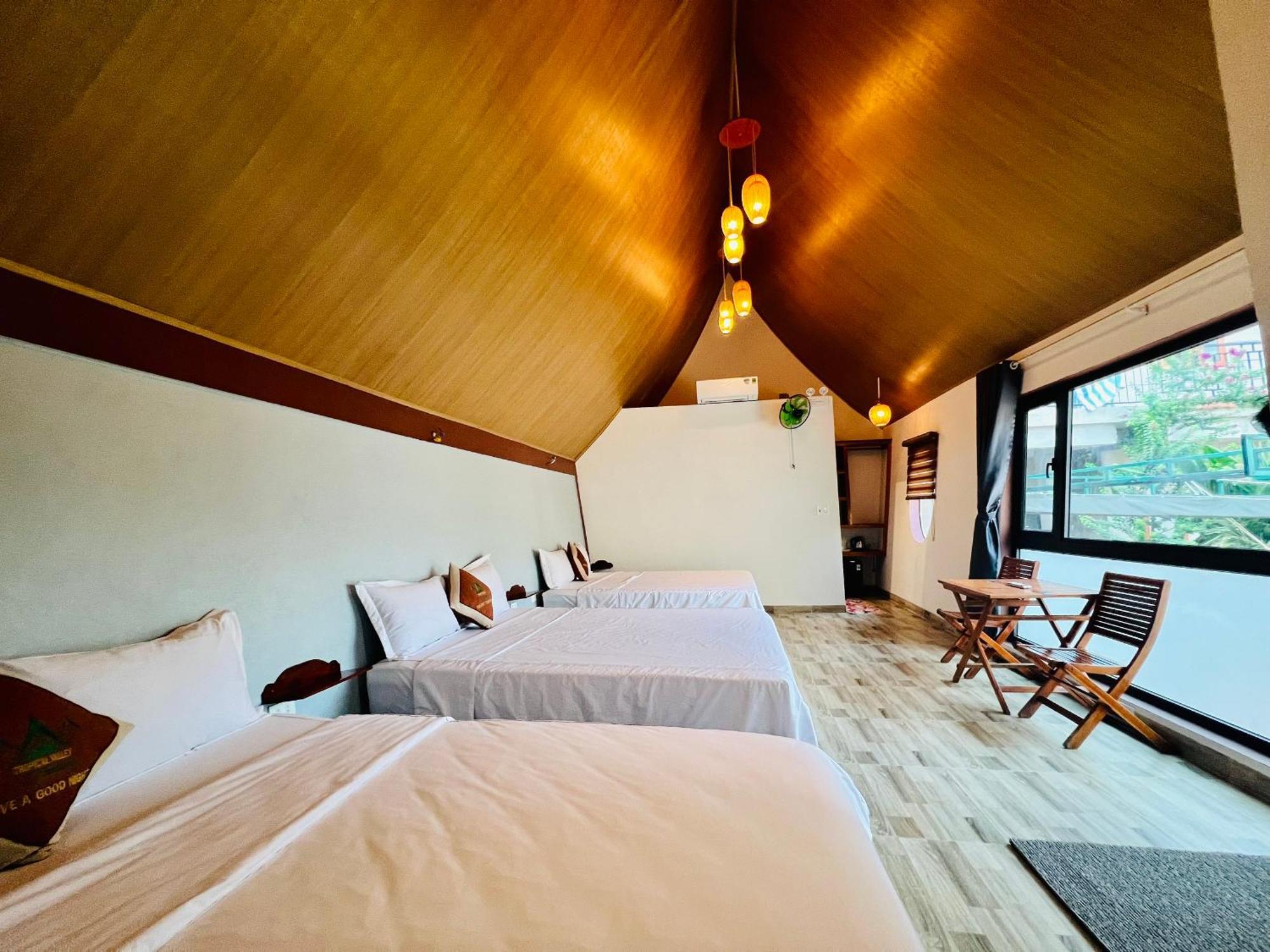 Tropical Valley Homestay - Villas Phong Nha Buitenkant foto