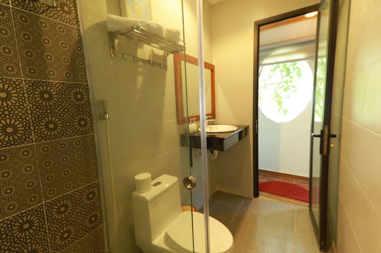 Tropical Valley Homestay - Villas Phong Nha Buitenkant foto